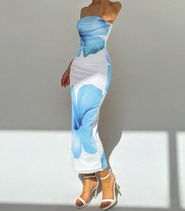 Detailed view of slimming blue floral print tube dress with bodycon mid-length fit