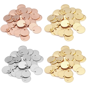 Polished stainless steel round pendant tags in silver, rose gold, and gold finishes
