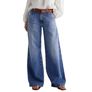 Jean rétro femme à taille haute et jambe large avec ceinture en cuir marron vintage