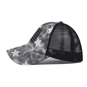 Distressed cotton trucker hat with star print and mesh back in grey tie-dye style