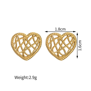 French style openwork heart stud earrings in 18k gold plated titanium steel with measurements