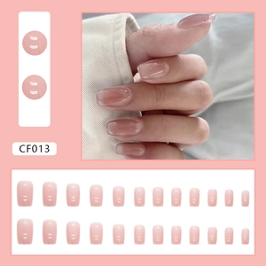 Glanzende nude roze vierkante kunstnagels set met 24 stuks in diverse maten