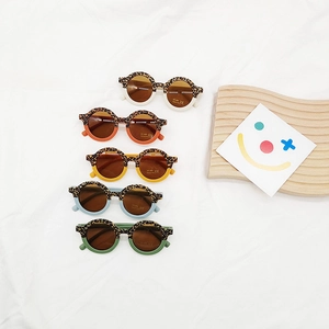 Kids round leopard print sunglasses with UV400 protection in five stylish colors