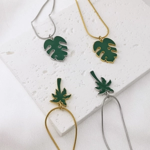 Plante Tropicale Feuille De Monstera Cocotier Cactus Pendentif Collier Émail Vert Acier Inoxydable Bijoux De Mode Femme