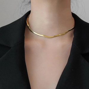 Flat Snake Bone Chain Necklace Titanium Steel Gold Plated Minimalist Chic Herringbone Blade Heart Choker For Women