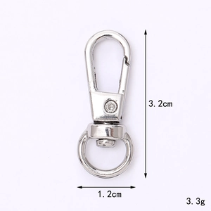 Detailed view of silver zinc alloy lobster clasp showing 3.2cm length and swivel D-ring