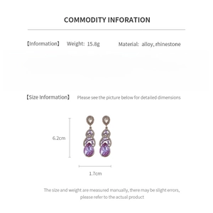 Informations détaillées sur la taille des boucles d'oreilles en strass violet avec mesures