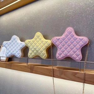 Star Shaped Crossbody Bag Quilted Patent Leather PVC Chain Strap Small Shoulder Bag Fashion Cute Girls