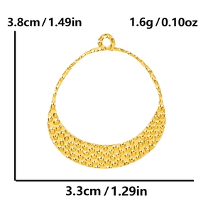 Detailed view of golden hammered texture pendant with size and weight measurements