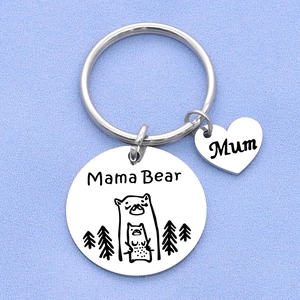 Stainless Steel Mama Bear Keychain With Heart Mum Pendant Engraved Bear Mother Jewelry Gift For Mom Women Accessories