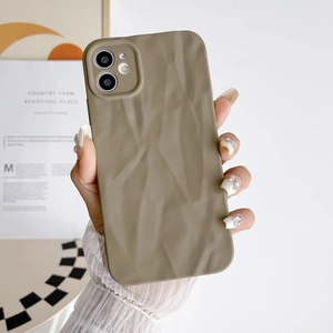 Detailed view of the brown wrinkled texture on the flexible silicone phone case