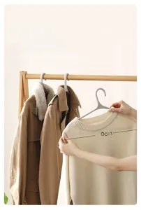 Detailed view of 40cm non-marking plastic clothes hanger with windproof hook and 40cm width