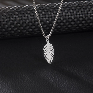 Collier Pendentif Plume Feuille Rétro Acier Inoxydable Punk Chaîne Minimaliste Bijoux Hommes Femmes