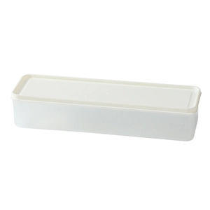 Minimalist long plastic food storage container with lid for kitchen fridge organization