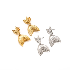 Retro stainless steel fishtail earrings set in polished gold and silver finishes