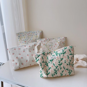 Floral Cotton Makeup Bag Large Capacity Cosmetic Organizer Pouch Zipper Travel Toiletry Wash Bag Fresh Pastoral Style