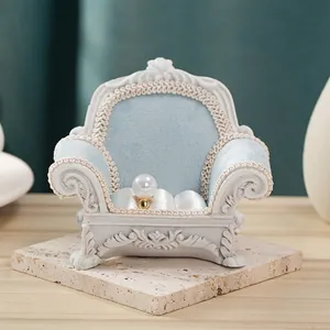 European style resin sofa jewelry stand for rings with blue velvet and pearl ring display
