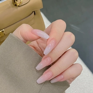 Faux ongles trapèze longs avec dégradé ombré rose et blanc effet gelée