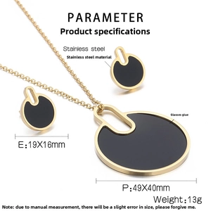 Detailed parameter display of gold stainless steel jewelry set with black resin inlay