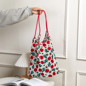 Floral drawstring tote bag with red rose pattern and handle for women's summer use