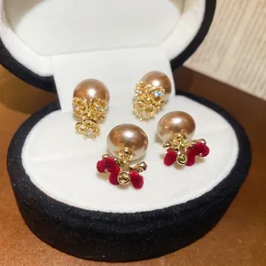 Retro Flocking Heart Horse Artificial Pearl Earrings With Silver Earring Post Alloy Rhinestone Elegant Jewelry Gift For Women
