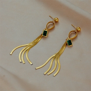 Titanium steel tassel earrings with green square emerald and gold fringe chains