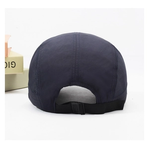 Detail of adjustable elastic strap and buckle on a quick-dry mesh running cap