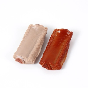 Realistische PVC-Schweinerippchen-Modellanhänger mit rohen und gekochten Texturen