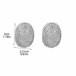 Boucles d'oreilles ovales élégantes avec strass argentés, dimensions 3 cm par 2,21 cm