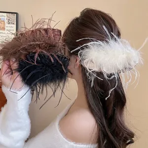 Feather Hair Clip Acrylic Twister Claw Fluffy Winter Elegant Fashion Hair Accessories For Women