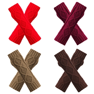 Winter diamond-knit fingerless gloves in four vintage colors with cable texture