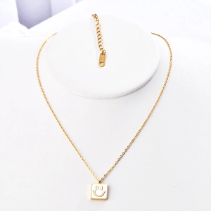 18K Gold Plated Titanium Steel Square Smile Face Pendant Necklace For Women Elegant Minimalist Enamel Clavicle Chain Jewelry