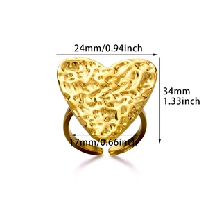 Detailed dimensions of the vintage gold flower heart ring with adjustable band size