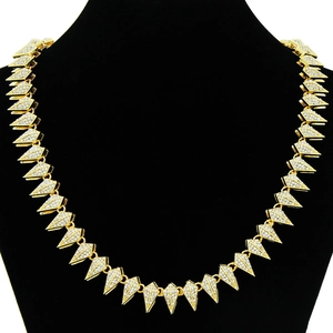 Iced Out Spiked Cuban Chain Necklace Hip Hop Rap Punk Zinc Alloy Rhinestone Geometric Pyramid Jewelry For Men