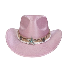 Détail du chapeau de cowboy rose scintillant avec bande tressée et étoile en métal