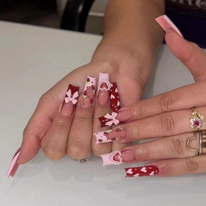 Press On Nails Extra Long Square French Tip Sweet Strawberry Heart Pattern With 3D Bow And Artificial Pearl Heart Decoration