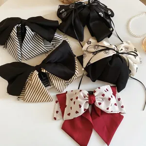 Pince À Cheveux Noeud Double Couche Satin Tissu Rayures Coeur Motif Élégante Épingle À Cheveux Künstliche Perle Pendentif Femme