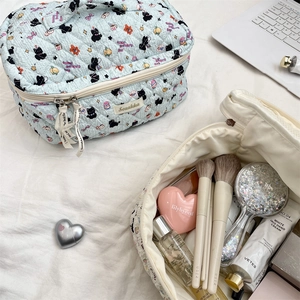 Quilted fabric cosmetic bags with cute black cat prints and large storage capacity