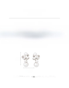 Detailed chart showing cluster pearl earrings size 2cm by 1.5cm weighing 6.3g
