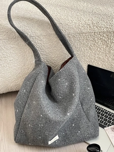 Deep grey wool tote bag with white star patterns for work and daily commute