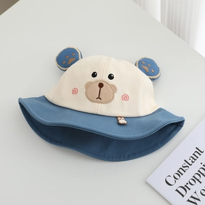 Cappello da sole per neonati con orecchie di orso e ricamo in tela di cotone bicolore