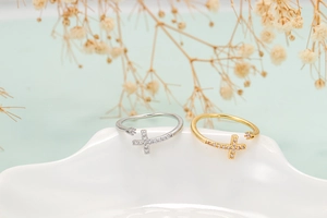 Adjustable cross rings in gold and silver finish with sparkling zircon stones