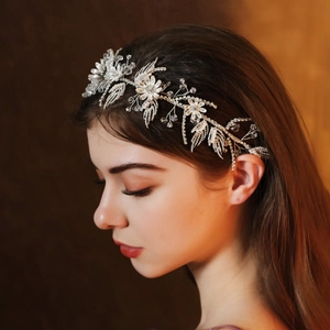 Bridal Hair Vine Headband Crystal Rhinestone Faux Artificial Pearl Flower Leaf Design Retro Wedding Hair Accessories For Women Silver