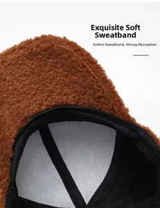 Détail du bandeau en coton à l'intérieur de la casquette sherpa marron pour l'absorption