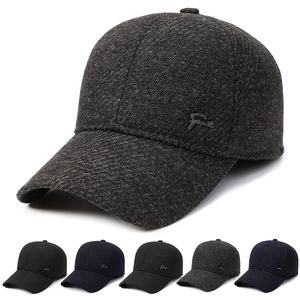Men Winter Baseball Cap Thickened Fleece Lined Warm Windproof Outdoor Dad Hat Sport Metal Logo Adjustable