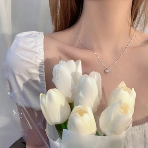 Elegant minimalist silver heart pendant necklace for women on a thin delicate chain