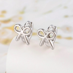 Orecchini A Fiocco Rame Liscio Lucido Colore Argento Dolce Carino Piccolo Cerchio Huggie Per Donne Ragazze