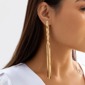 Elegant gold long tassel drop earrings with twisted woven design for a luxury hip-hop style