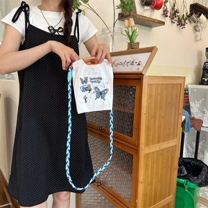Mini sac bandoulière en tissu Oxford avec broderie papillon bleu et sangle tissée