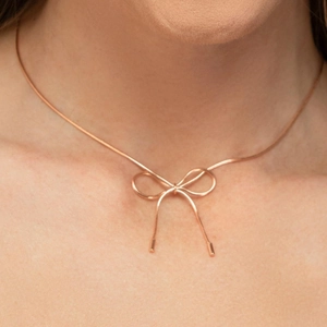 Large Bow Pendant Necklace 18K Gold Plated Copper Fine Snake Chain Clavicle Neckpiece Elegant Minimalist Jewelry For Women